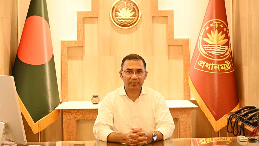 তেজগাঁও কার্যালয়ে প্রথম অফিস করলেন প্রধানমন্ত্রী