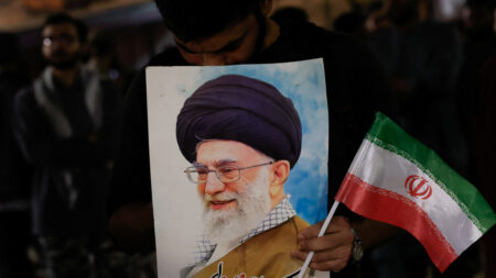 খামেনিকে হত্যা: ইরানে ইসরায়েলি গুপ্তচর, সিআইএর আড়িপাতার তথ্য